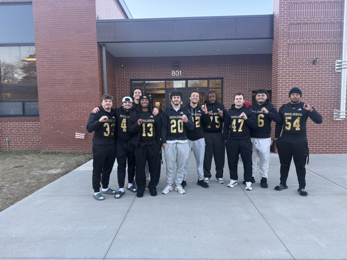 ESU Hornet Football tweet media