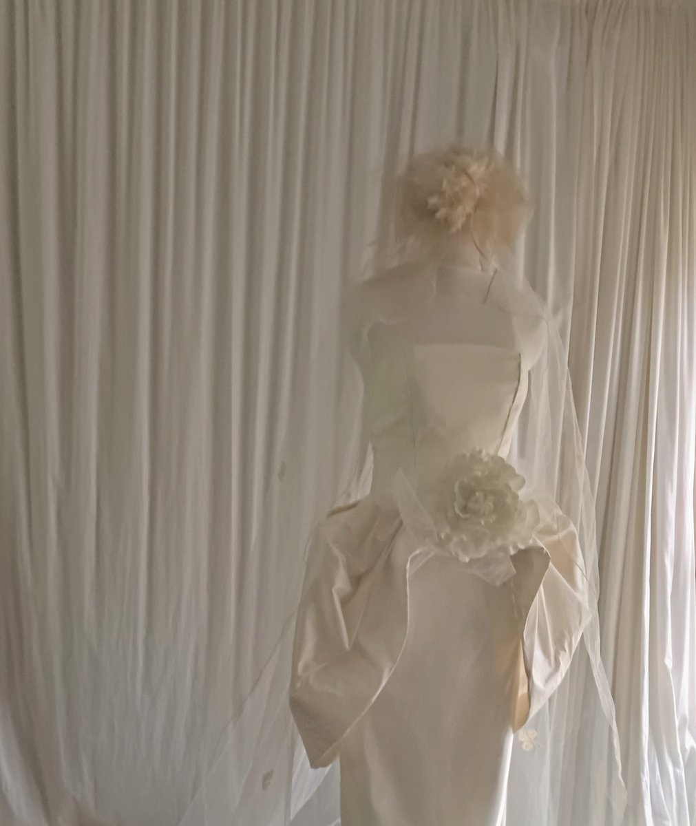 bridechic's tweet photo. On the blog: What's New in the Gown Gallery: https://t.co/mLaHF6FM4S https://t.co/Pl3RNDXFAV
