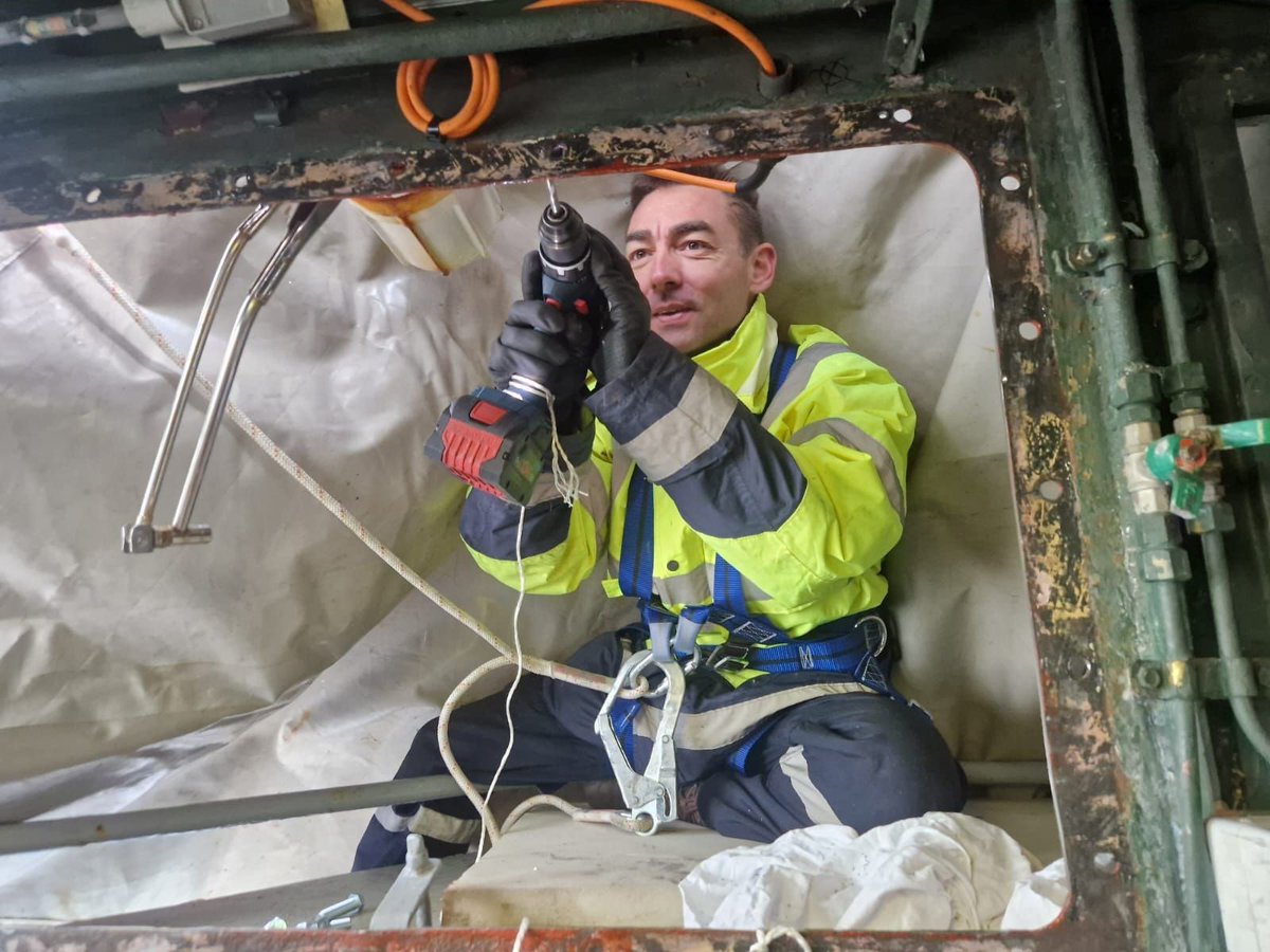 Marine nationale tweet media