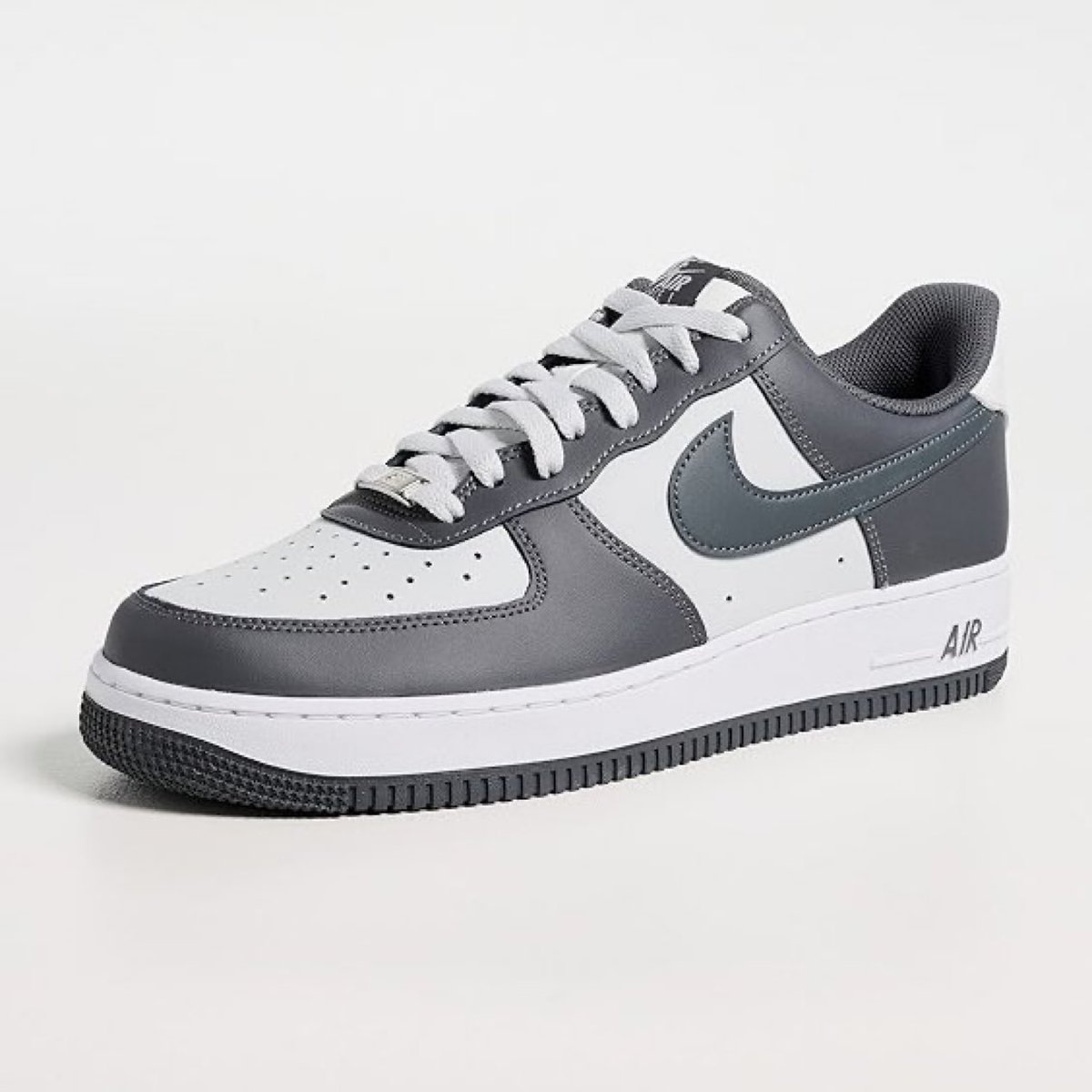 snkr_twitr's tweet photo. AD: Nike Air Force 1 '07 'Dark Grey/Photon Dust' 

Finishline https://t.co/iwqq6lAo8D
JDSports https://t.co/OGs5FOVHvF
Shopbop https://t.co/ejGPnTjWwg https://t.co/c47IcVXTKE