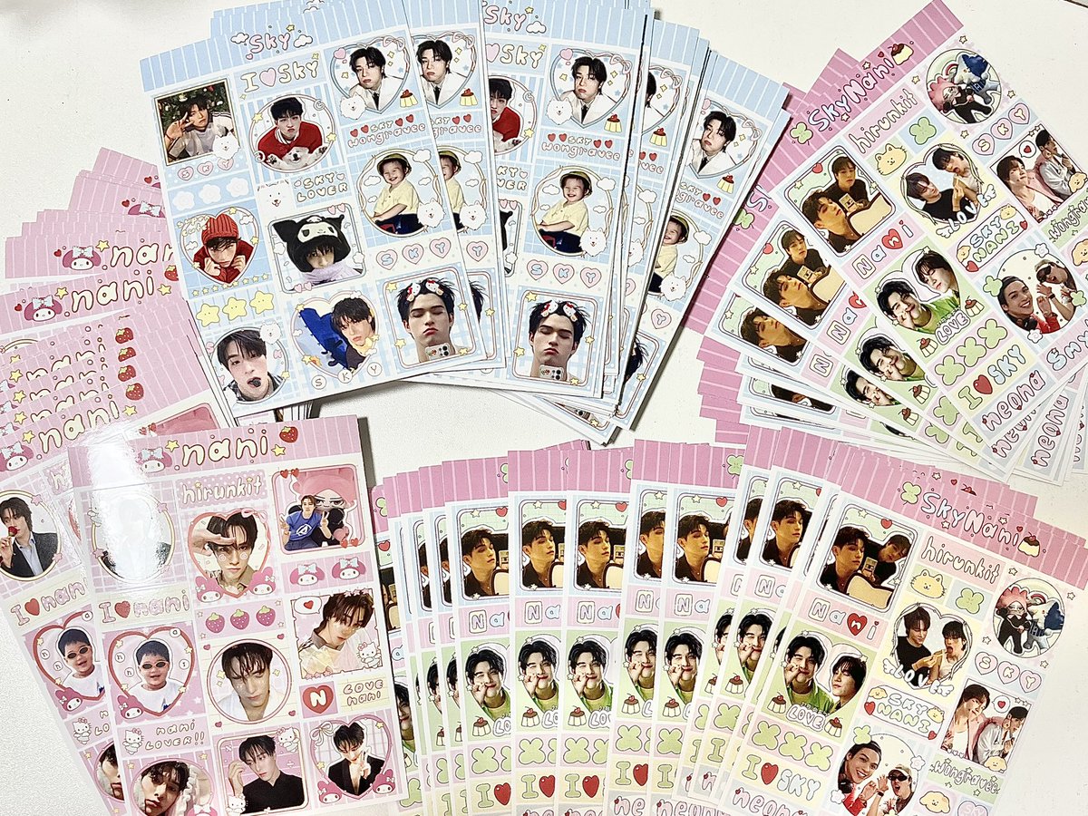 🔗 รับผลิตสติ๊กเกอร์ไดคัท! — รอบ 27/02 🏷️

🖨️ —– แบบเคลือบธรรมดา 🗳️
ㄴ A6 50 แผ่น 175฿ | A7 50 แผ่น 149฿
ㄴ A6 100 แผ่น 329฿ | A7 100 แผ่น 279฿

🧸—– แบบเคลือบพิเศษ 🎀
ㄴ A6 50 แผ่น 249฿ | A7 50 แผ่น 229฿
ㄴ A6 100 แผ่น 475฿ | A7 100 แผ่น 438฿ 

- คละลาย 1 ลาย/50 แผ่น 
-