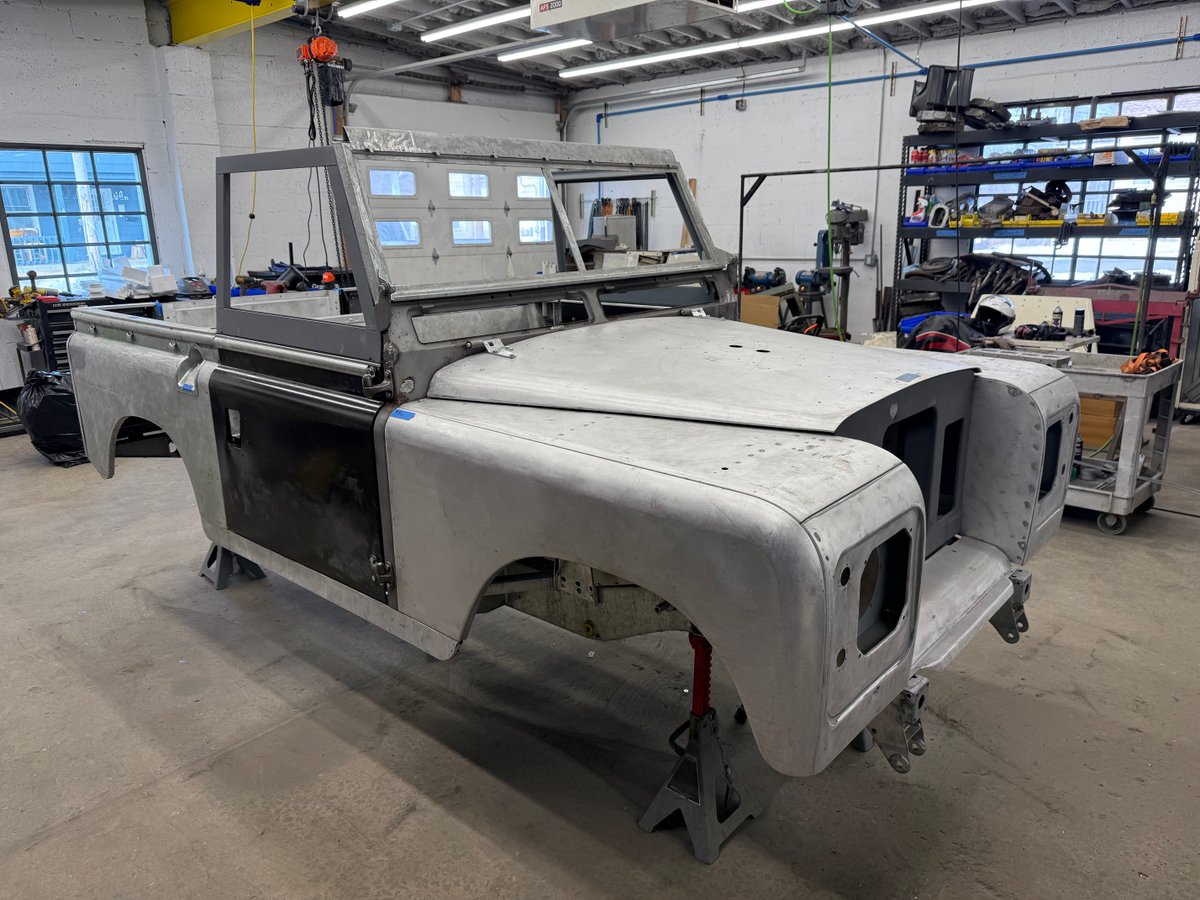 1971 Series IIA mock up

#automotive #LandRoverSeries #Mockup #fullrestoration #MyLandy #Classiccars #SeriesLandRover #SeriesIIA #resto #LanRover