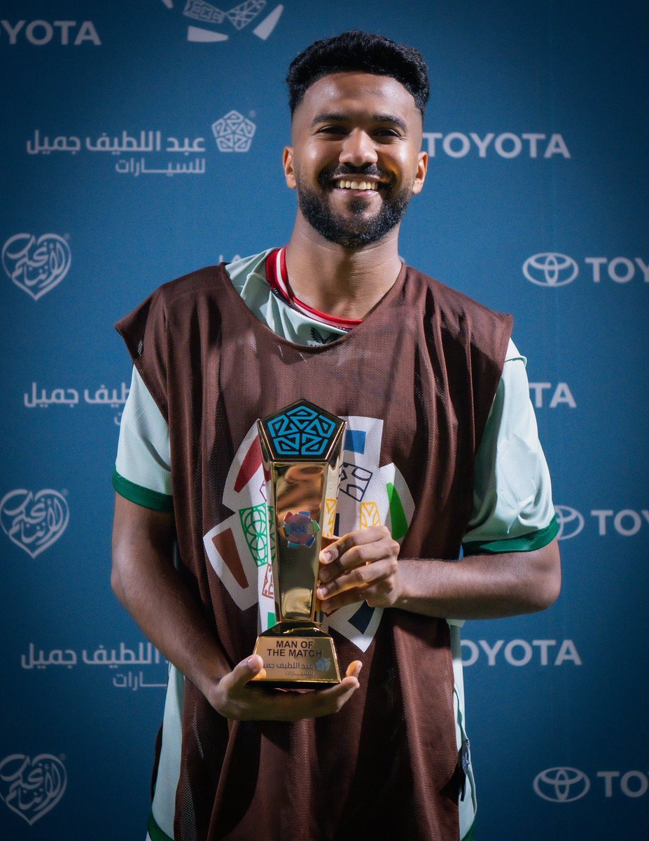 Khaled11Ghannam's tweet photo. الحمدلله دائماً وابداً 💚
مبروكين جماهيرنا وبإذن لله القادم أجمل شكراً لدعمكم المستمر لنا ❤️ https://t.co/cpr2kvGZGJ