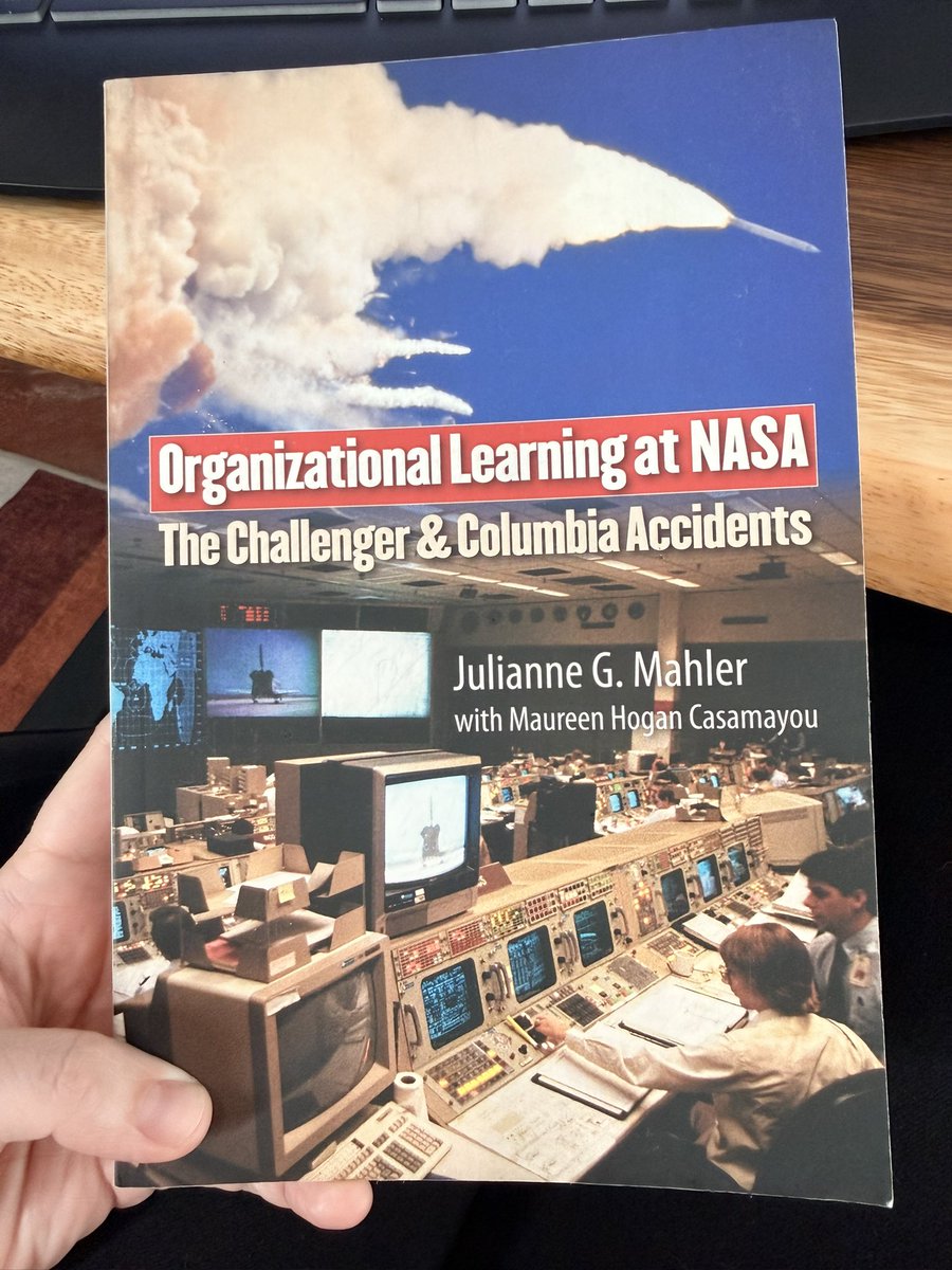 Space Chick Jen 👩🏻‍🚀 tweet media