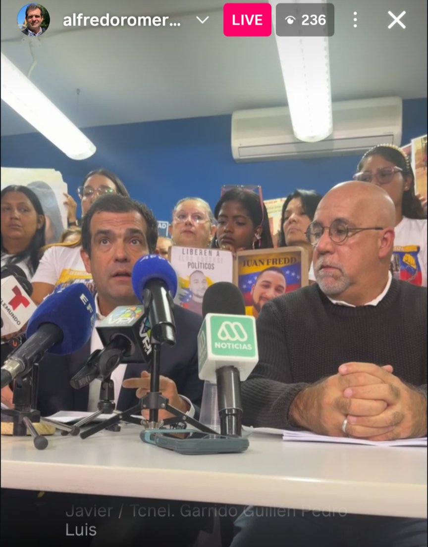 Quedan más de 600 presos políticos y otros por registrar, advierte Alfredo Romero. 
Los tribunales y los fiscales son responsables de la negación de que los detenidos tengan abogados privados. 
Esto ha impedido que se sepa exactamente dónde están todos y dificulta el ejercicio