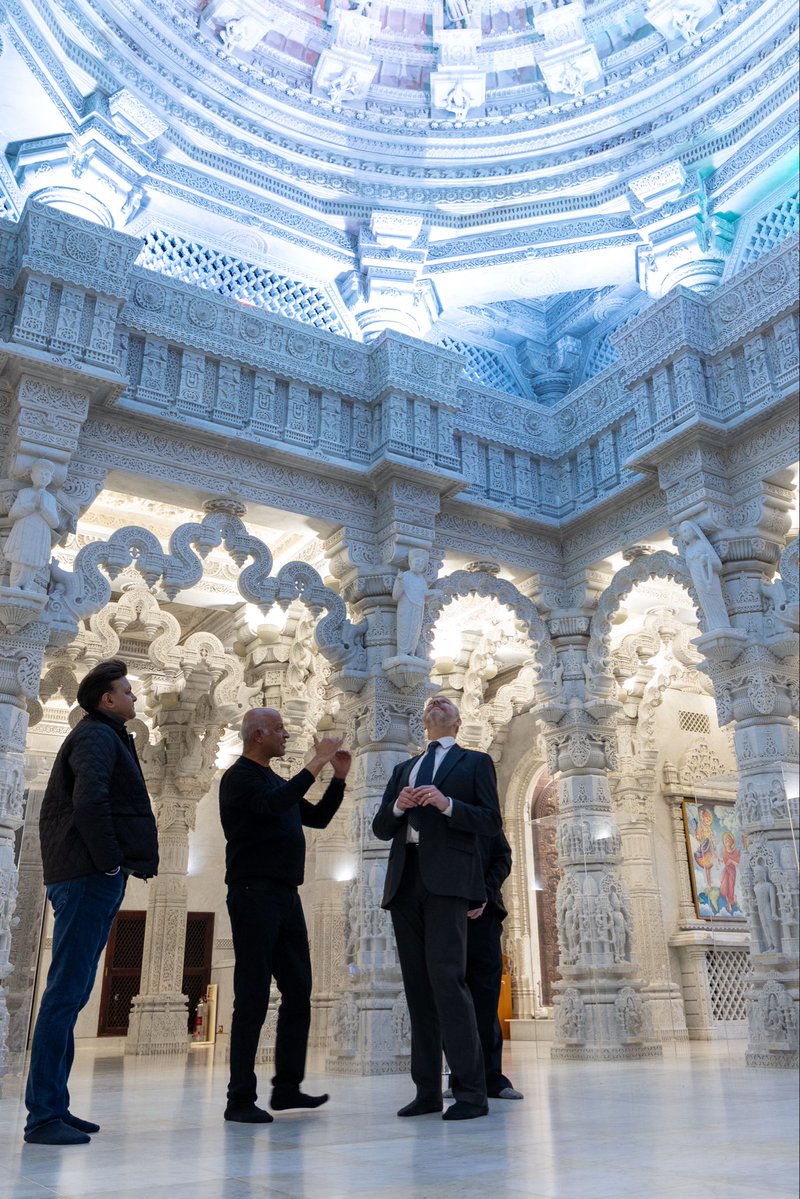 Neasden Temple tweet media