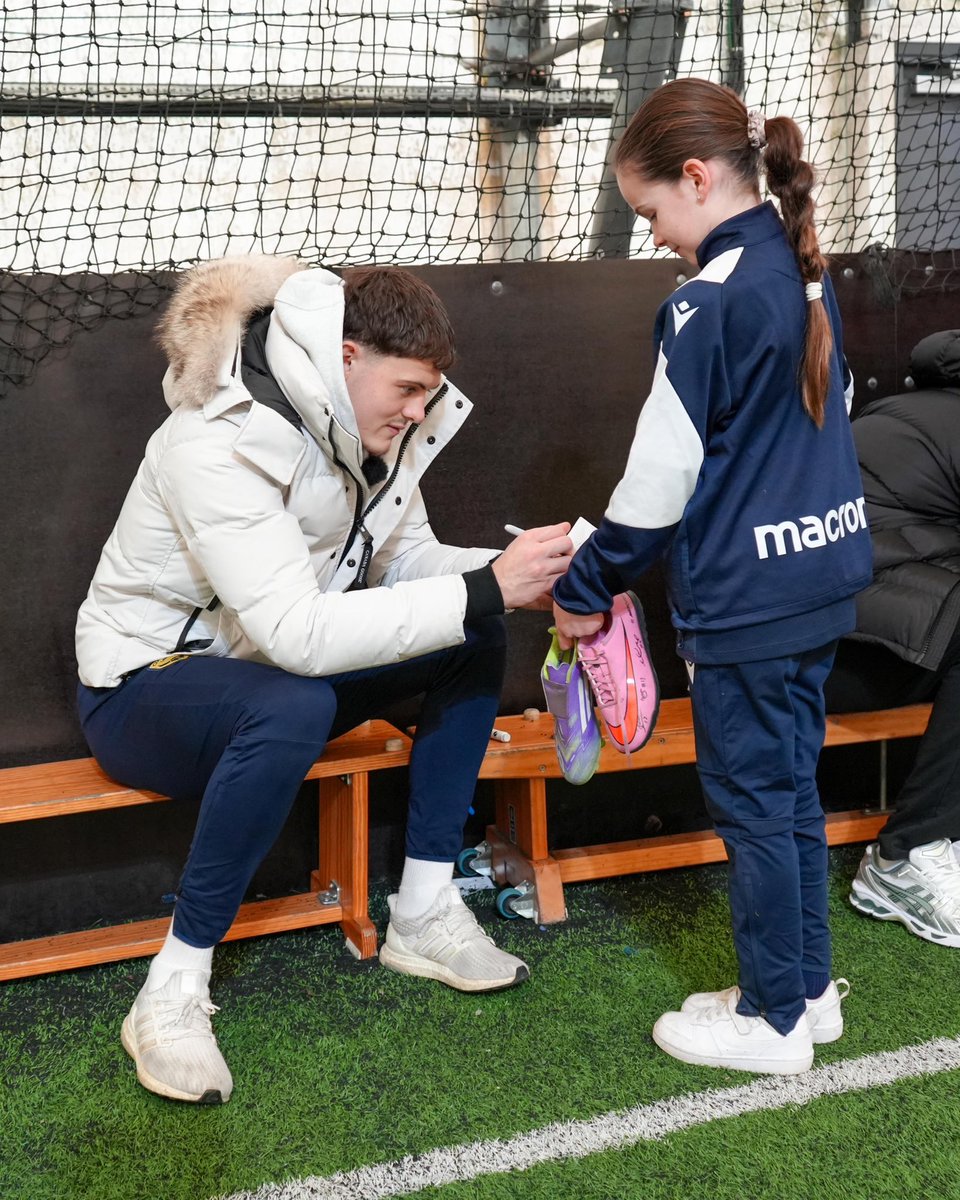 Oxford United in the Community tweet media