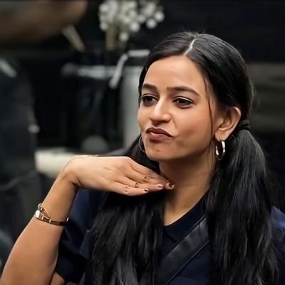 UrutateTeratate's tweet photo. We all know that #Aurora owned the entertainment and fun part in BiggBoss9 like a champ 😍😍🥰
But it was #DivyaGanesh who dominated it like a boss and took it to next level🔥🔥🔥
#Appatha and #Aaya forever😍🥰🥰
#BiggBossTamil9
#BiggBoss9Tamil
#BiggBossTamilSeason9 https://t.co/LECRpNgDQ6