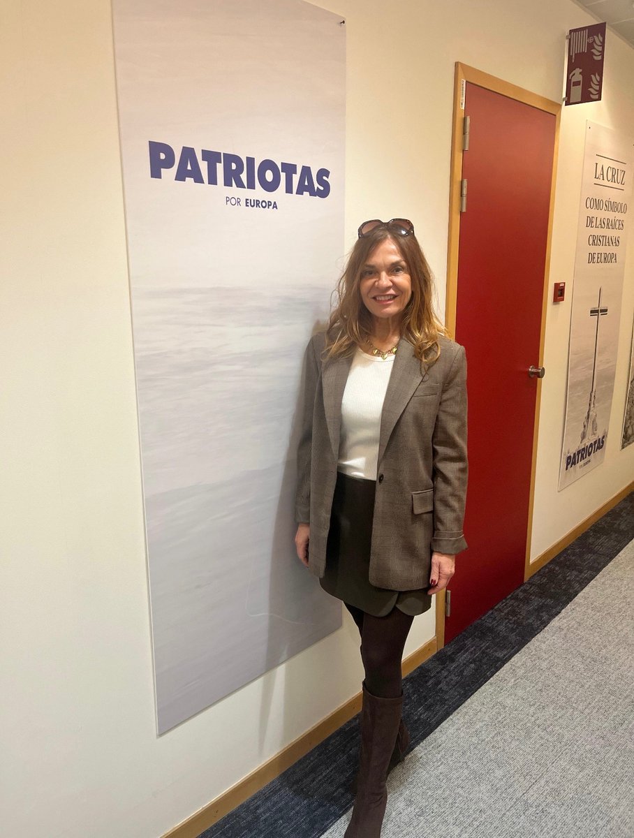 Nuestra concejal Elena Álvarez visitó la delegación de VOX y Patriots en el Parlamento Europeo. Para VOX Galapagar es un orgullo comprobar cómo nuestros compañeros están librando la batalla por el futuro de las familias y por cambiar el rumbo de la Unión Europea. 

<a href="/madrid_vox/">VOX Madrid</a>