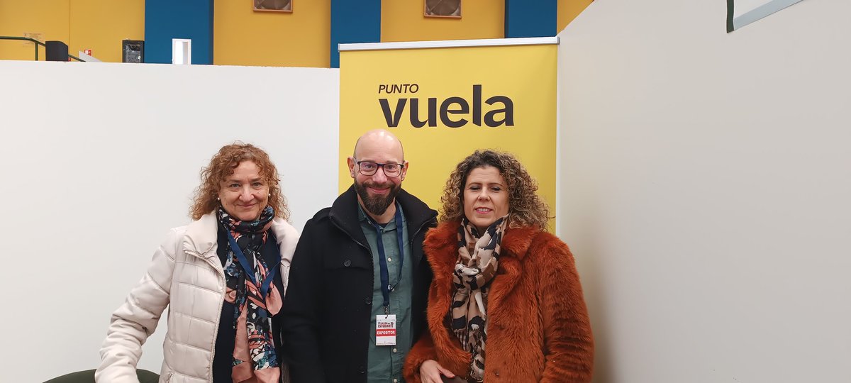 VuelaMarmolejo's tweet photo. @PuntosVuela @InmaSoriaGarcia #salonestudiantemarmolejo #marmolejo https://t.co/FZHGlHtdB0