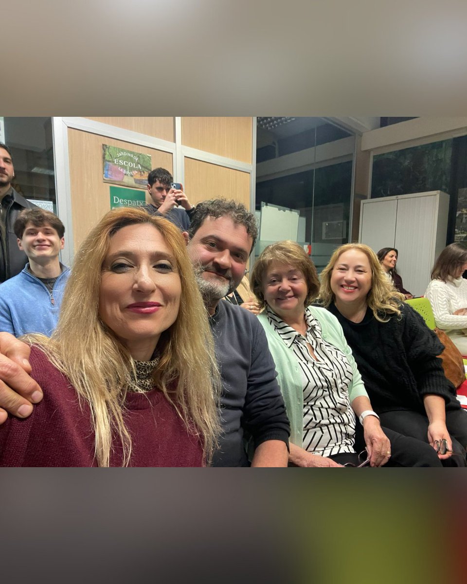 FamiliaiSalutMental tweet media