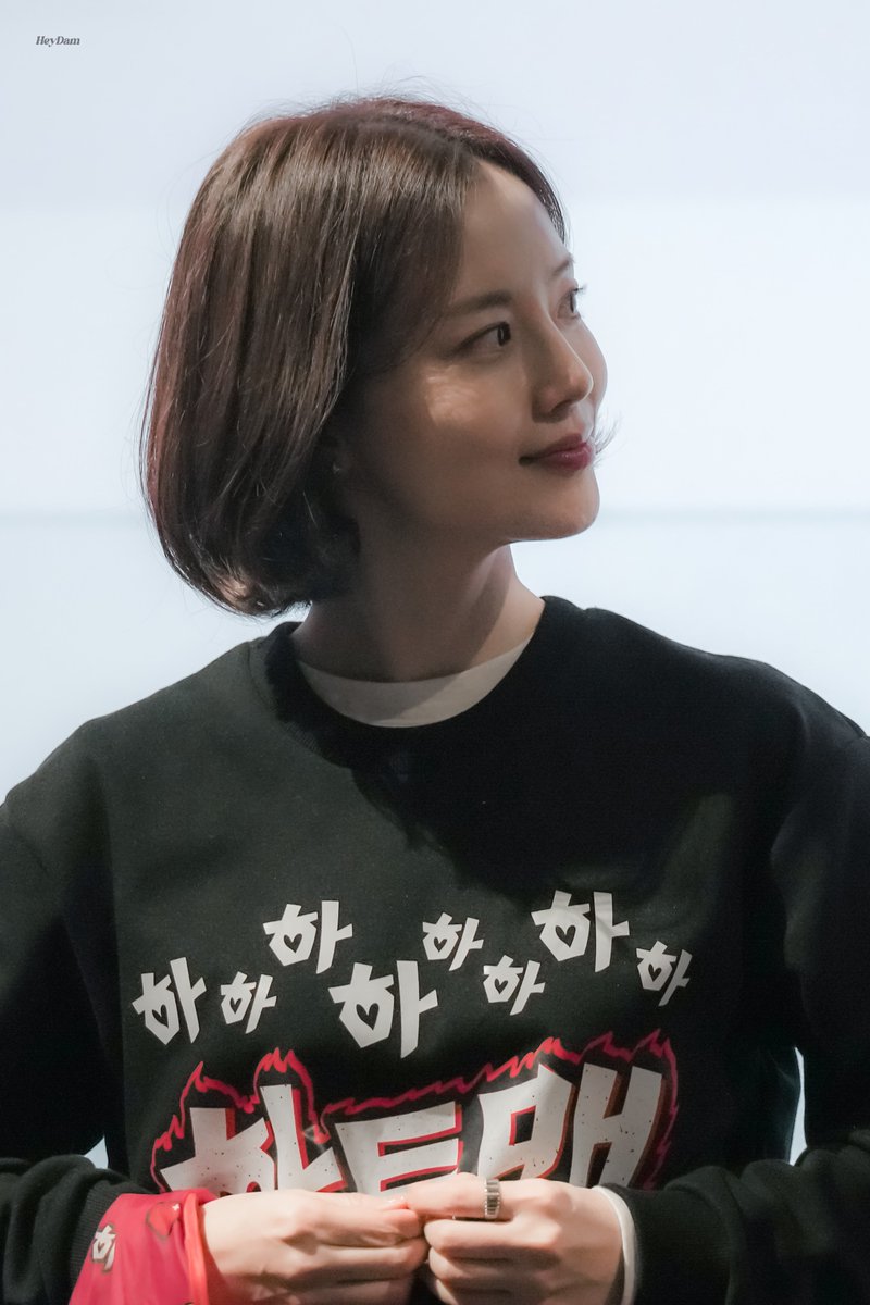 260118 영화 하트맨 무대인사 

🫳🏻🫳🏻

#문채원 #MoonChaewon