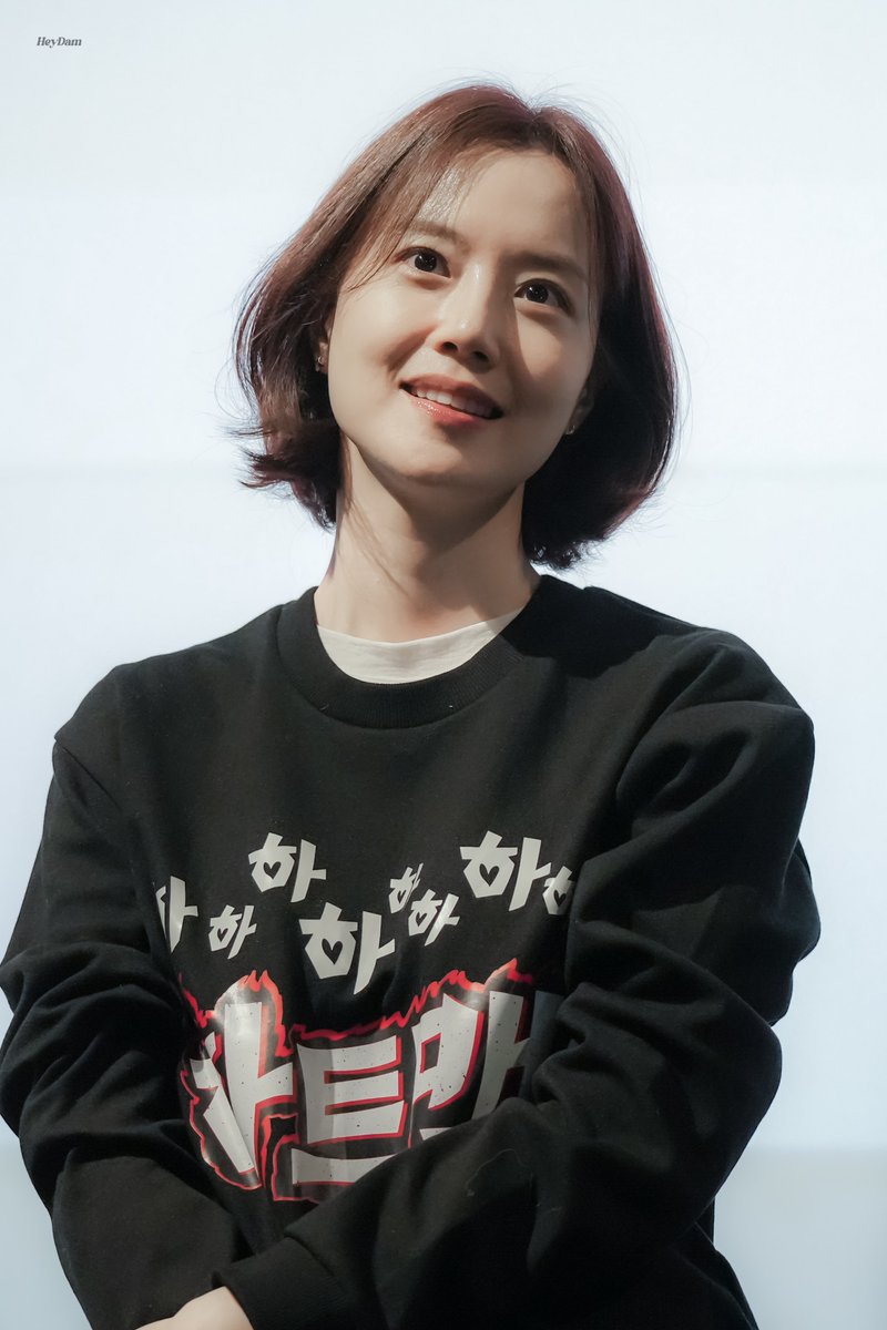 260118 영화 하트맨 무대인사 

보고싶다🥹

#문채원 #MoonChaewon