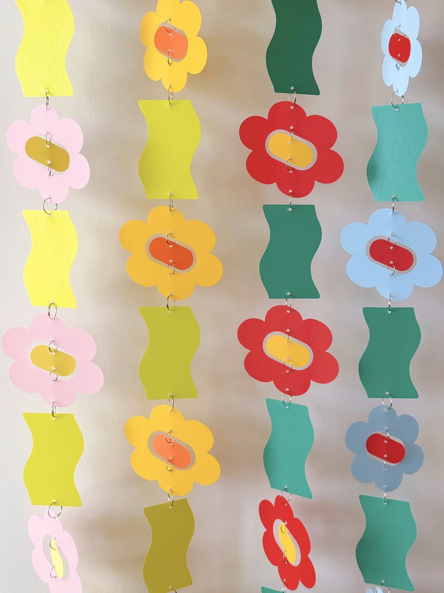 よこやま まい tweet media