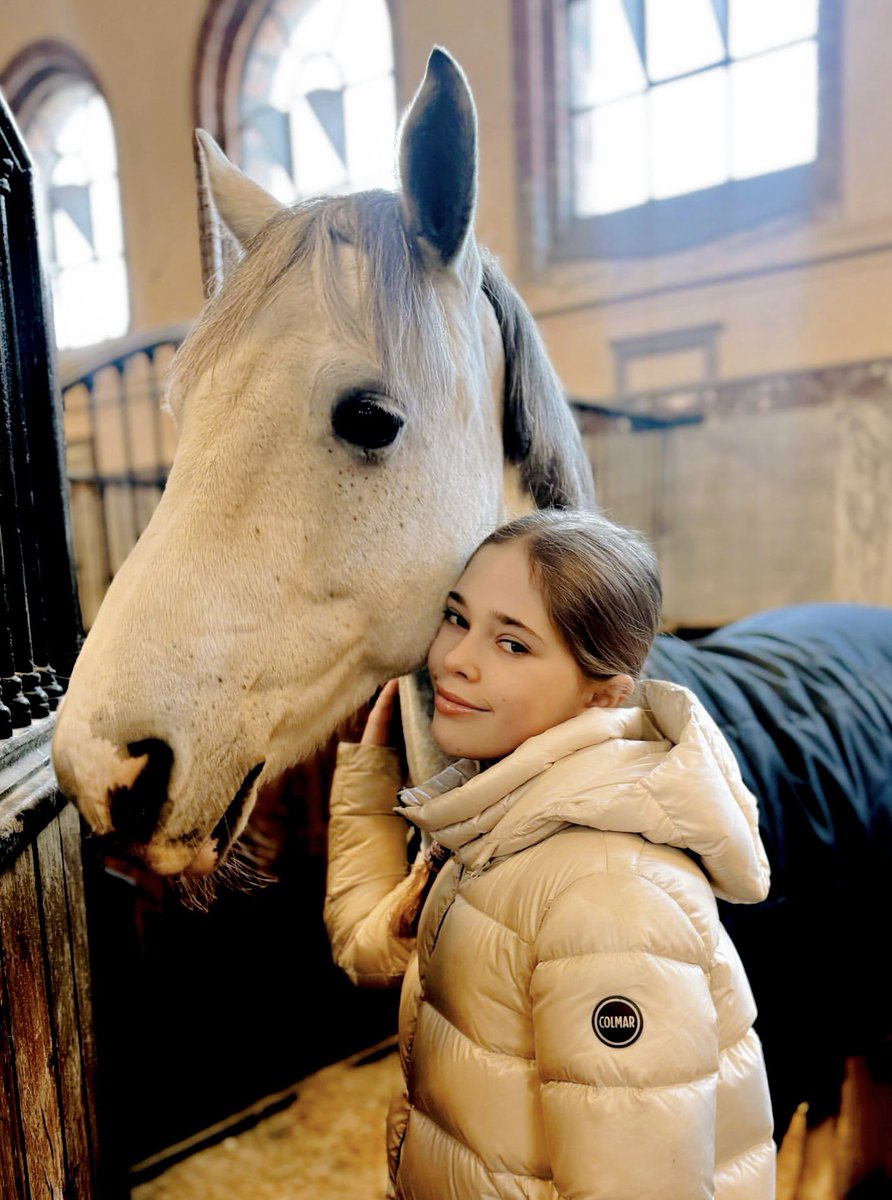 royalchildren_'s tweet photo. Happy 12th Birthday to Princess Leonore of Sweden 🎂🤍 -February 20th 2026.
.
📷 : Princess Madeleine of Sweden on Instagram.
.
#HappyBirthday #birthday #PrincessLeonore #Sweden https://t.co/zCRlMG3XwP