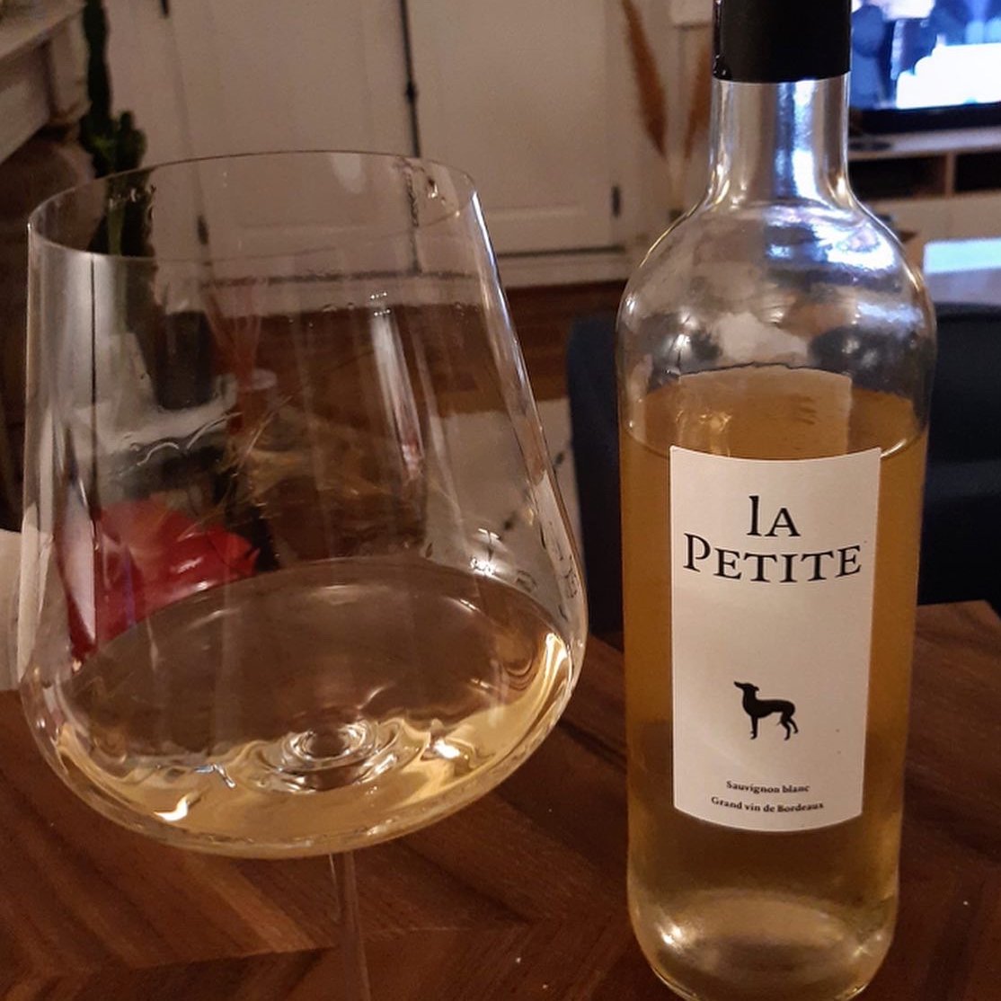 Chateau la Levrette tweet media