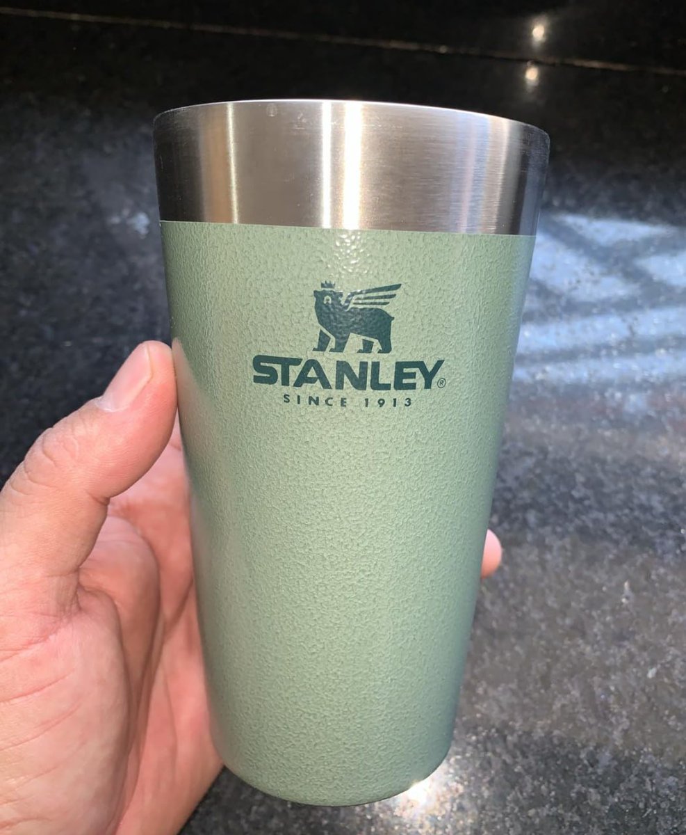 oigatuna's tweet photo. SÓ VOCÊ NÃO TEM

🧊 ‍Copo Térmico Stanley 473ml
🔥 DE 165 | POR 79

Verde
🔗 https://t.co/s1uRf7JdSO

Branco
🔗 https://t.co/lFb5fB4ybI

Preto
🔗 https://t.co/k8IoD99Mdu https://t.co/MAEBKfRHRg