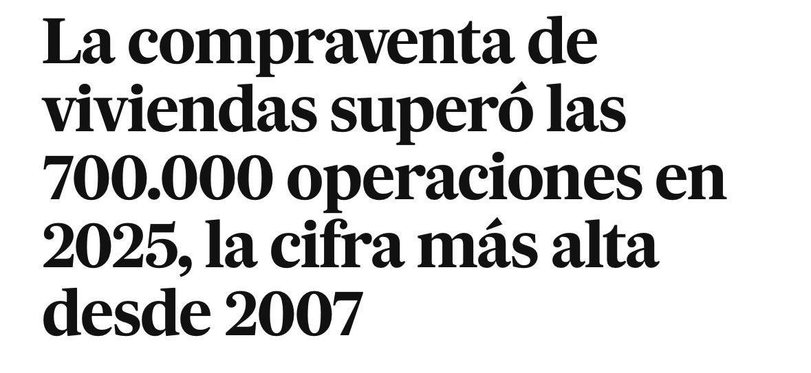 Pues parece que el problema de acceso a la vivienda no es la oferta de viviendas, a ver si va a ser la demanda especulativa, es decir, la demanda  de viviendas para no vivir en ellas. 

Los fondos y los bancos no viven en viviendas. Una familia, una vivienda
