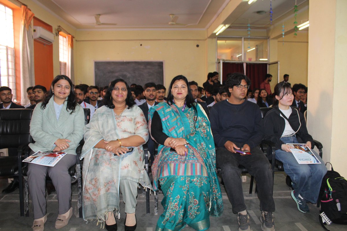 ipsjaipur's tweet image. 💼 Connecting Minds, Creating Impact – International HR Conclave!
#InternationalHRConclave #HRTrends #CorporateLeadership #InnovationInHR #NextGenHR