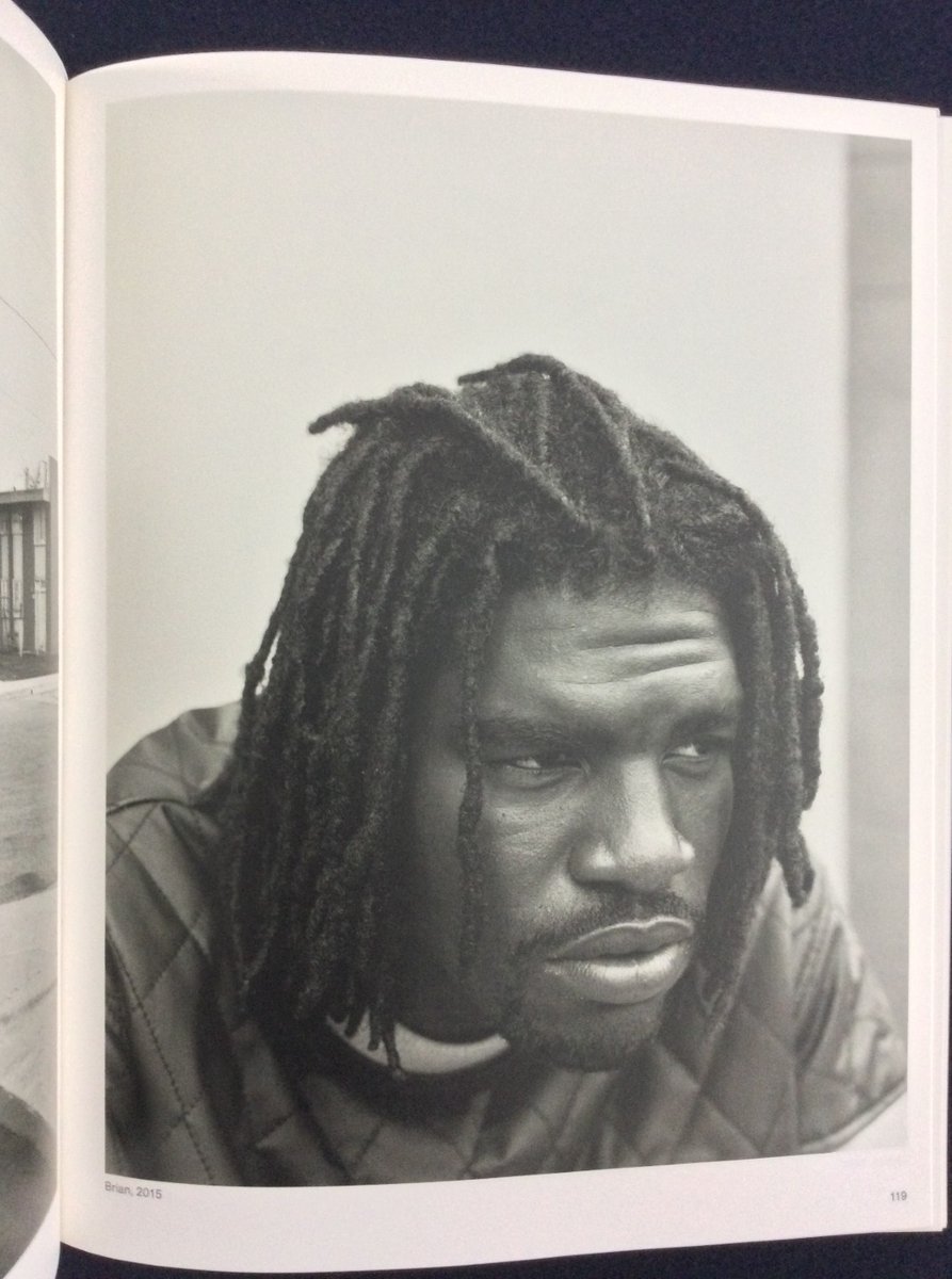 Dana Lixenberg - Imperial Courts 1993-2015 - 2015

Published by Roma Publications - 296 pages - 24,1 x 30,3 cm 

First edition. Softcover photobook. In very good condition.

Available on <a href="/Bakunen_Photo/">Bakunen - Rare Photobooks, Records, Art Store</a> 

bakunen.com/4339-dana-lixe…

#danalixenberg #photobooks