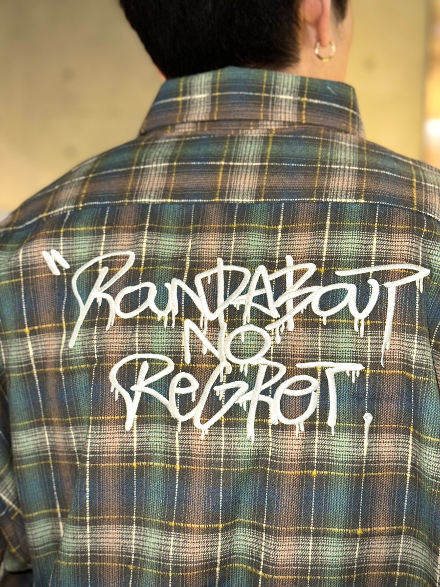 LEFLAH_TOKYO's tweet photo. 【Online Relese info】

ONLINE STOREにて
新作アイテムの販売を行います　

◾️RAWCLUS tartan check shirt

col：BLK, NVY

◾️ROUNDABOUT flannel check shirt

col：GRY, NVY

⬇️購入はこちらから⬇️
【https://t.co/lovDZ2yYCM】 https://t.co/SmHWMJu2cc