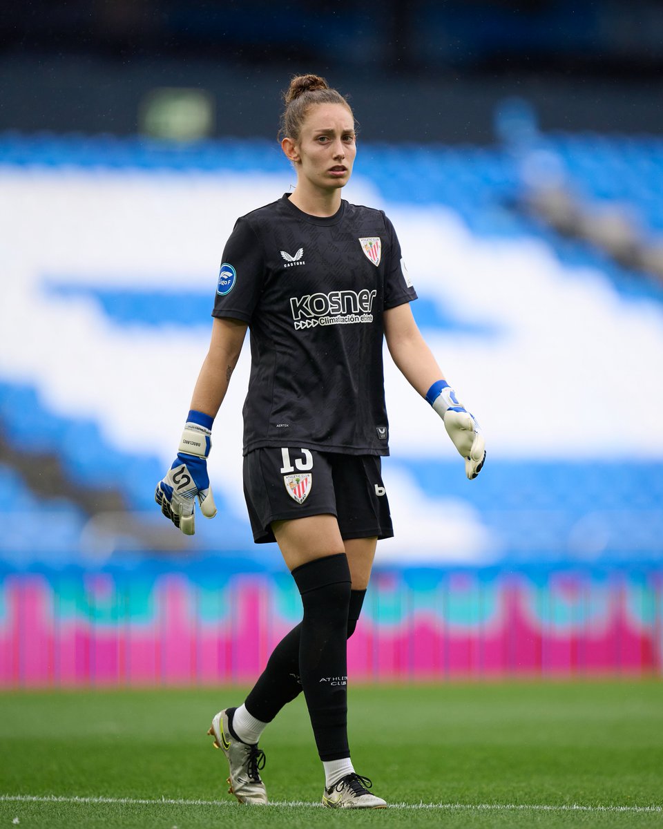 AthleticClubFem's tweet photo. 📋 Adriana Nanclares, convocada por la @SEFutbolFem para los partidos clasificatorios de la #FIFAWWC 2027 ante Islandia y Ucrania.

Gure atezaina Munduko Txapelketarako sailkapen partidetan izango da.  

#AthleticClubFem 🦁 https://t.co/MQfPASFrws
