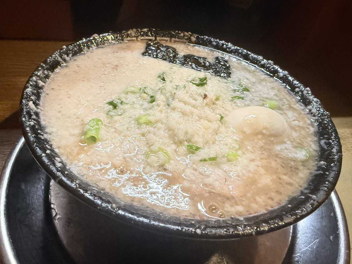 stormcat_eats's tweet photo. 味が変わってしまったのか湯切りがあまいのか。
スープの旨みが全然なかった。

自分の味覚が変わったのかなぁ… https://t.co/UzdmVtCq4X