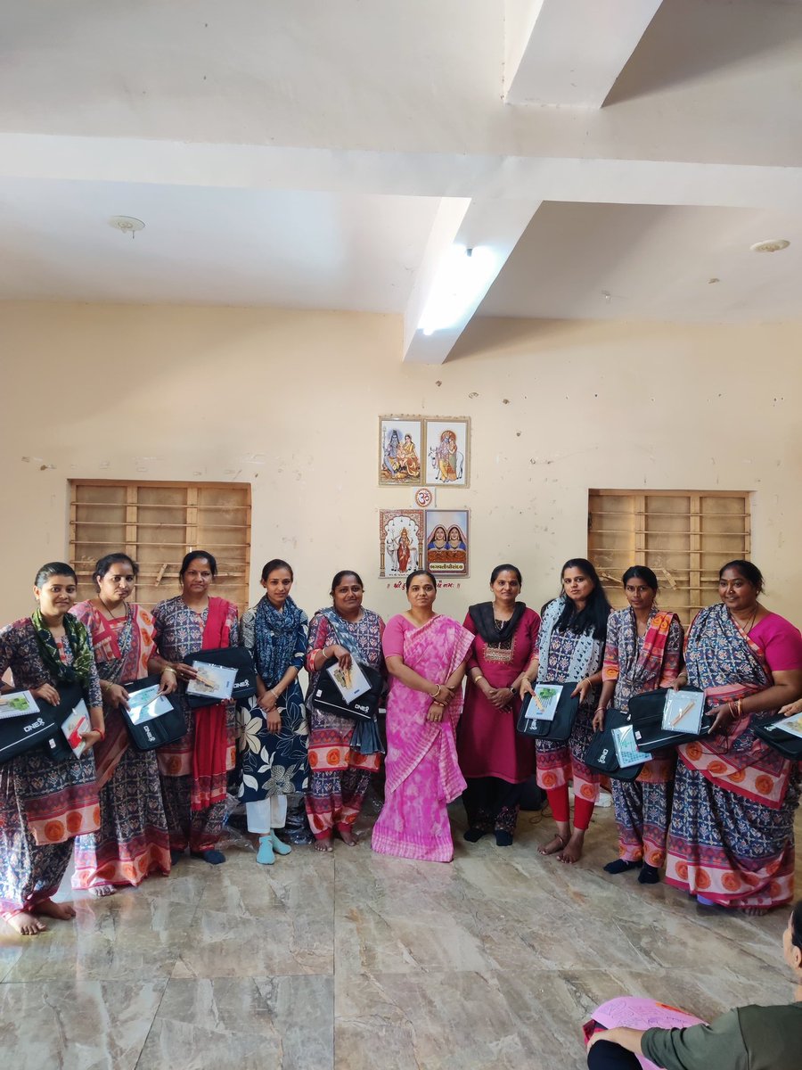 આઈસીડીએસ જિલ્લા પંચાયત દ્વારા ઇન્કલ્યુશિવ આંગણવાડી તાલીમનું આયોજન લાલપુર અને ધ્રોલ ઘટકમાં કરવામાં આવેલ જિલ્લો જામનગર