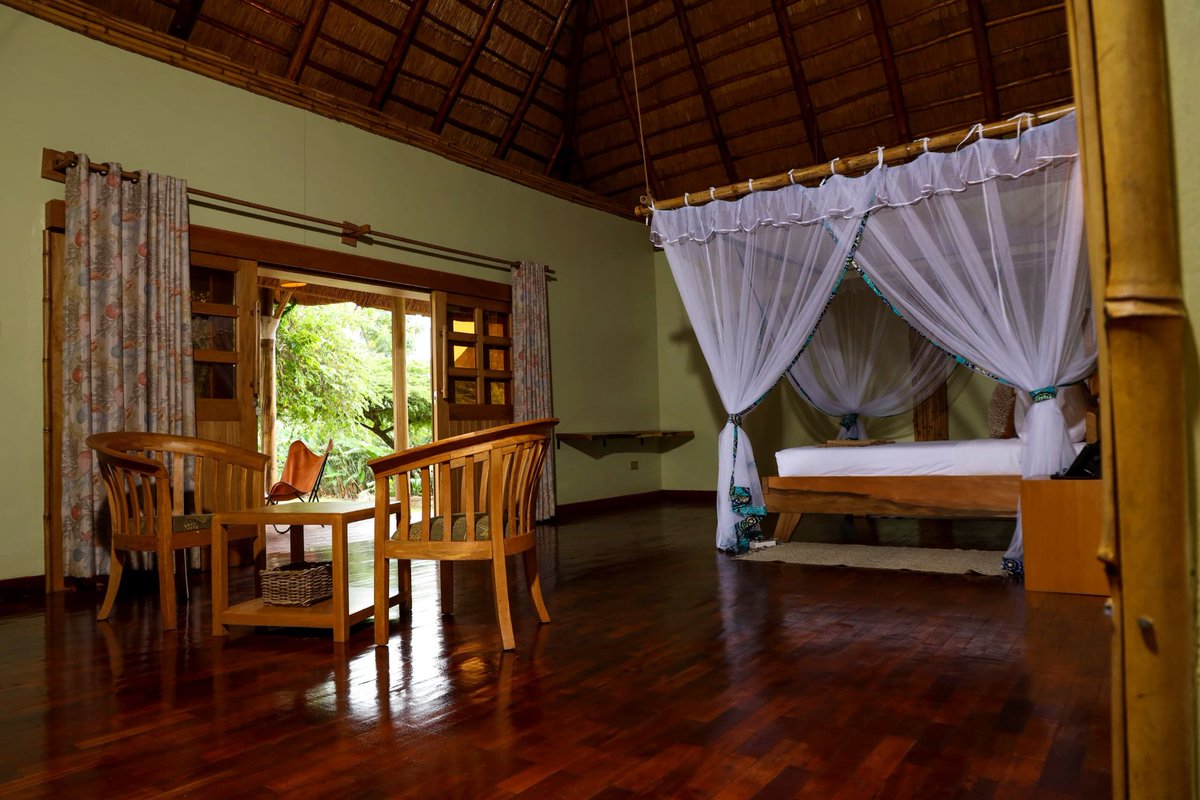 Namelessoffici7's tweet photo. @Mwesigwa_Resort !! WHERE LUXURY BECOMES AFFORDABLE β¨ Located in kibega Mbarara city kiruhura district mwesigwaresortsecolodge@gmail.com
For reservations βοΈ: +256778001588 / +255772071882
ππ
https://t.co/xvMHskMhdK
#Lent2026 π #Ramadan2026 π
#EquatorPost
#WorketConnect https://t.co/WH2W5LiUTO