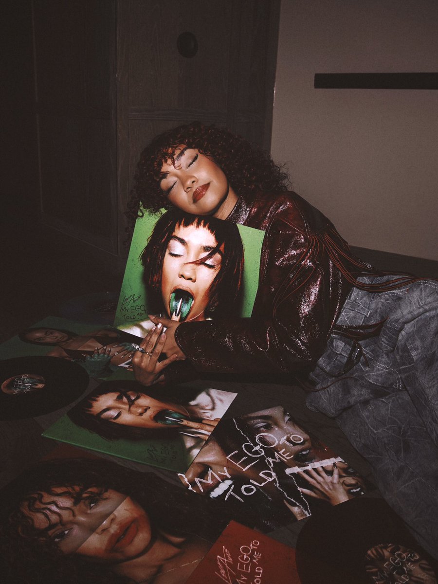 I can’t believe I’m saying this…

My debut album ‘MY EGO TOLD ME TO’ is OUT NOW 🥹

This journey has been anything but easy, there were moments i didn’t even think this album would see the light of day… but it had to happen this way! 

leigh-anne.lnk.to/MyEgoToldMeTo

(1/5)