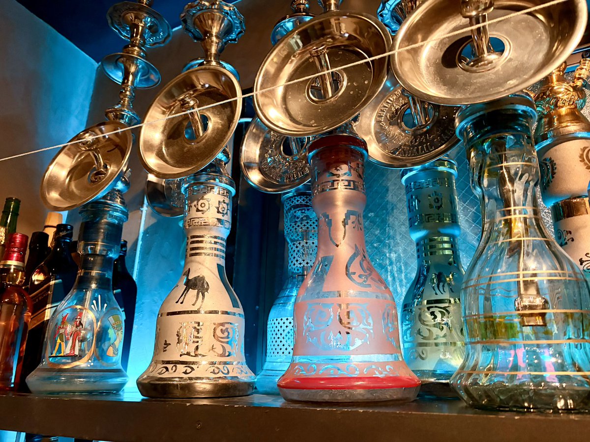 本日も通常営業しております！

連休前の金曜日！シーシャとお酒でチルしませんか？💨

大宮でお待ちしております♪
#大宮クアッド #大宮シーシャ #タイフード #穴場グルメ #穴場バー