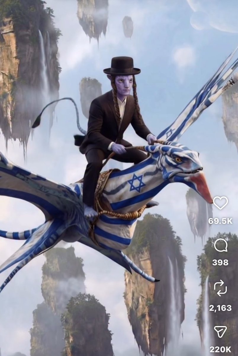 Se filtran imágenes de Santiago Abascal llegando a Peñafiel, Valladolid. Pelos de punta.🥓✡️🔥