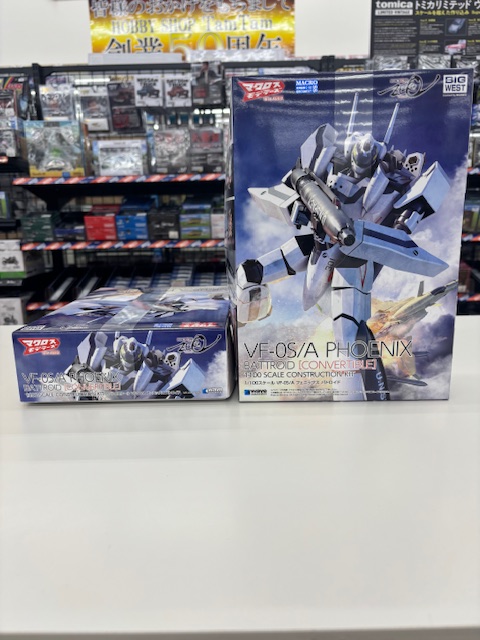 商品入荷情報☆彡 WAVE・VF-0Sフェニックス バトロイド WAVEの