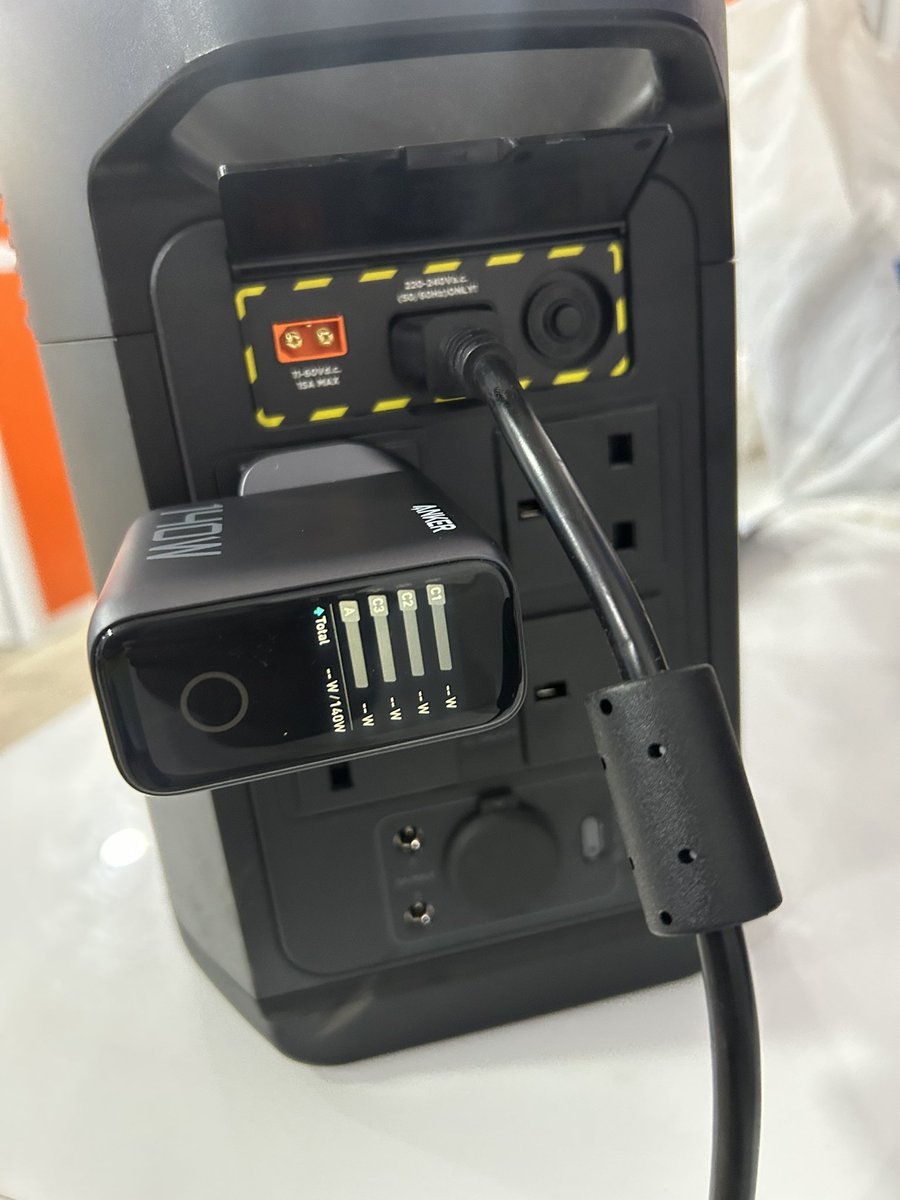 Baddy of Lagos 👑 tweet media