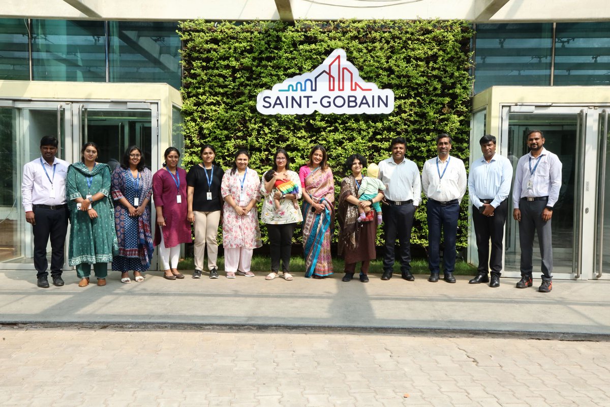 saintgobain's tweet image. [#TuesdayTip]
🌻Supporting parenthood at work means creating an environment where everyone can thrive.
✨At @SGResearch_IN, listening to parents' needs led to the creation of the “Buds &amp;amp; Blossoms” daycare center, helping employees balance their careers and family lives.