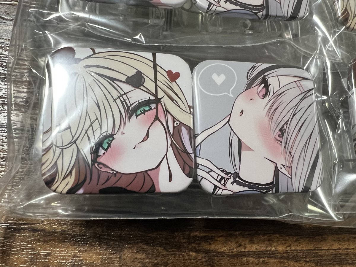 缶バッジかわいくできました〜👏👏