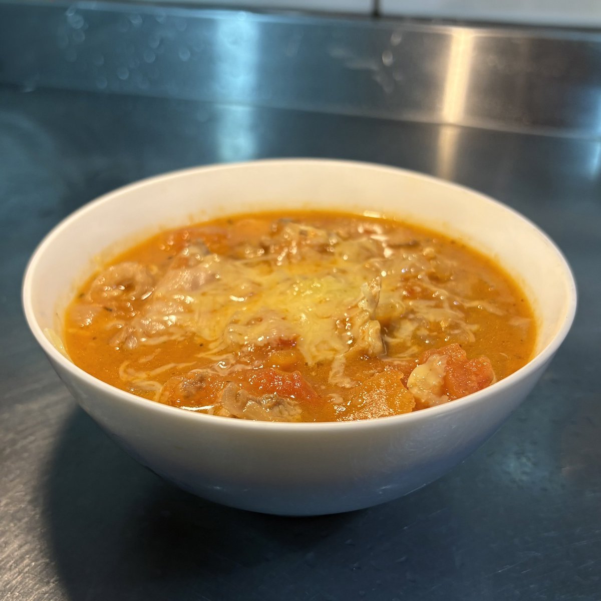 지혜 레시피로 토마토수프 만들어서 저녁 먹었어 ㅎㅎ
지혜의 토마토수프 진짜 맛있어❤️