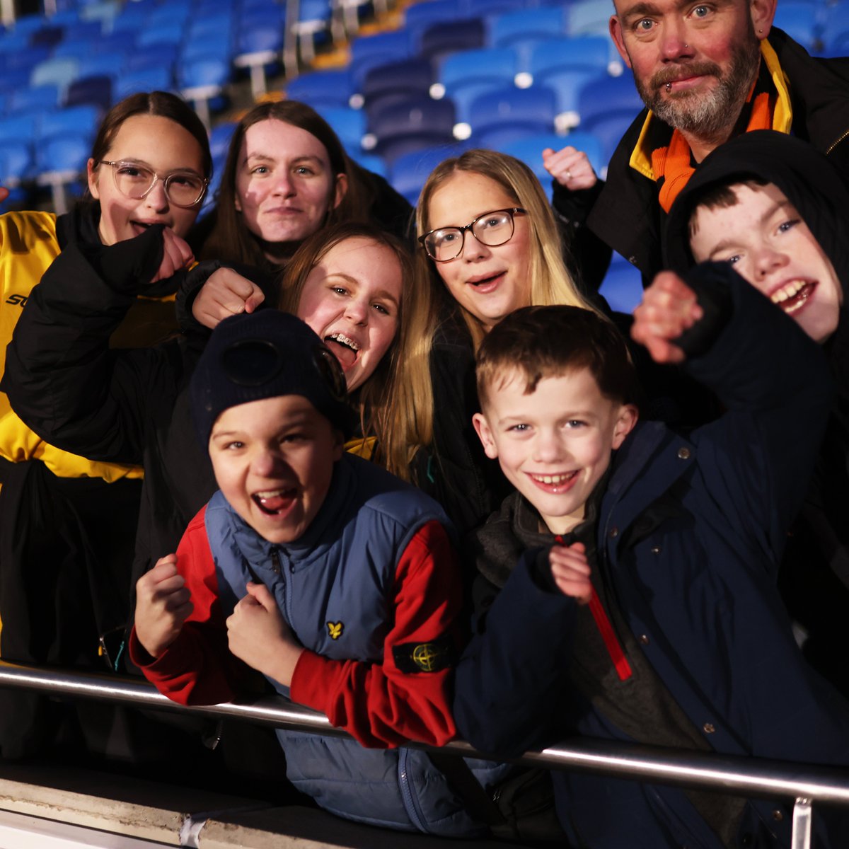 As a thank you for your incredible support this season, we are pleased to be providing a free supporters coach for our trip to Burnley on Sunday, 15th March 🚌

To book your free place on the coach, which departs Molineux at 10.30am, please use the link below. Spaces are first