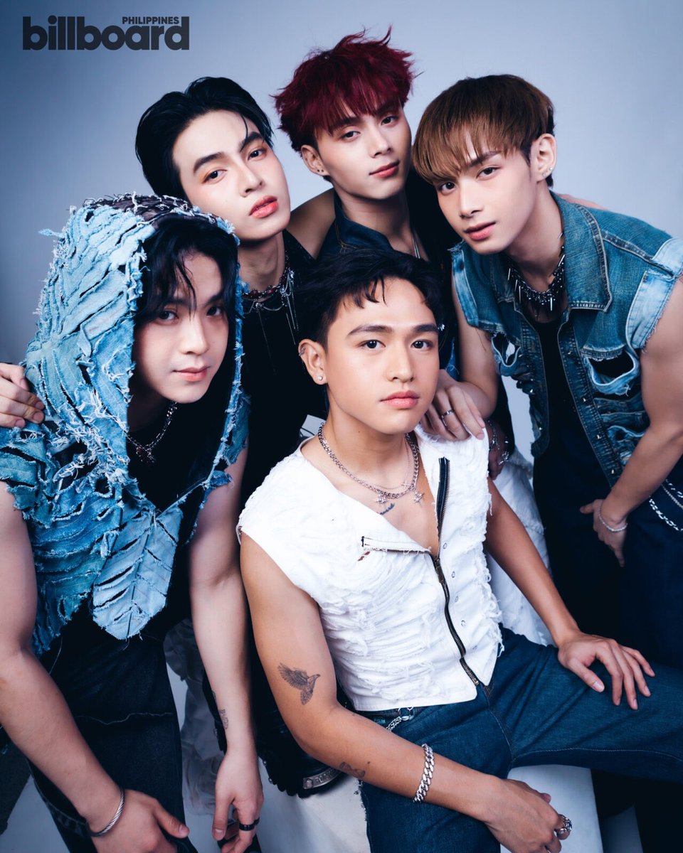 smlcfrnc's tweet image. THIS IS VXON.