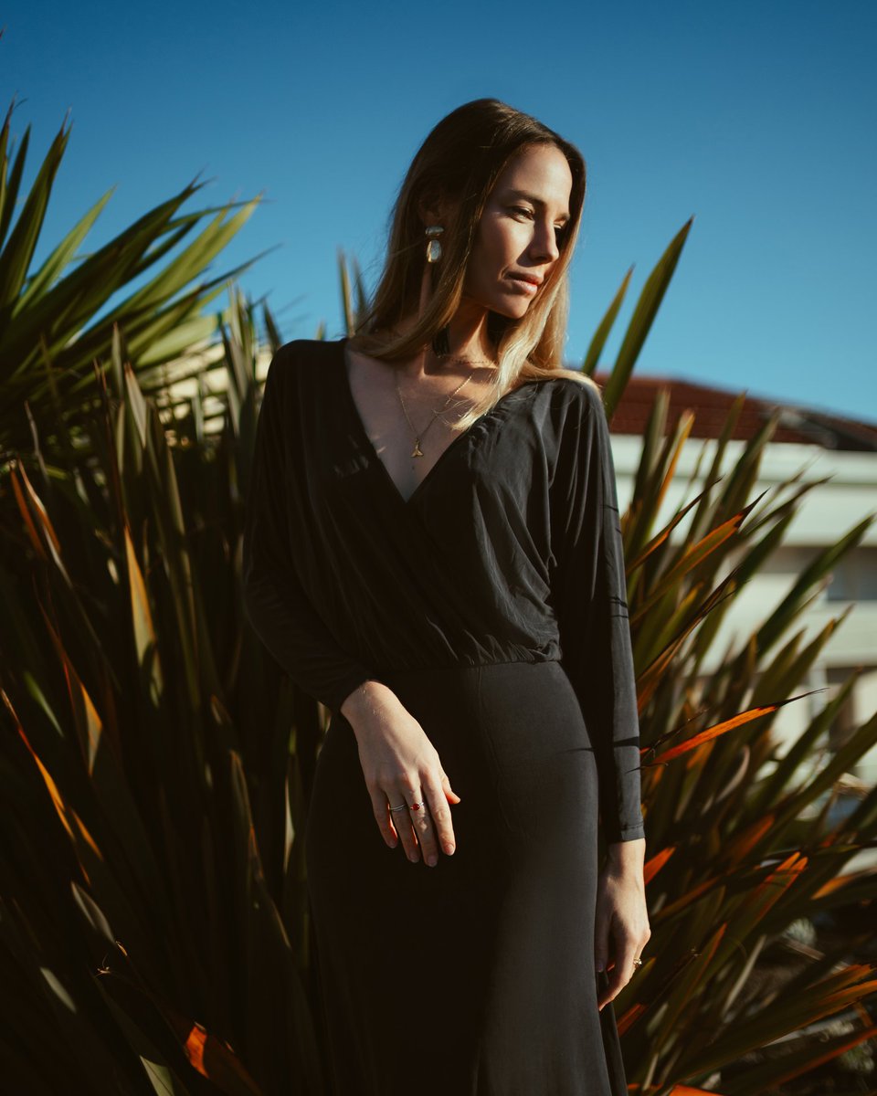 DimasFrolovPhot's tweet photo. 🇬🇧EN: I take photos in a way that makes you feel confident and at ease 📸
Booking for photoshoots is open, I'd be glad to meet you.

🇺🇦UA: Я веду зйомку так, щоб ви почувалися впевнено та спокійно 📸
Запис на фотосесії відкрито, буду радий… https://t.co/0EHXDf6oAh https://t.co/rI8yMtfWcx