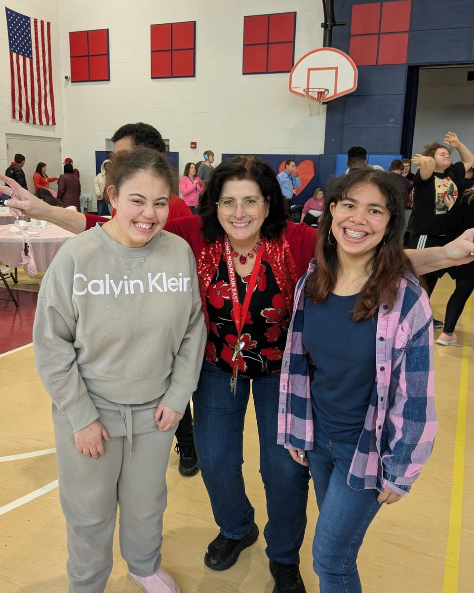 Colonial Intermediate Unit 20 tweet media