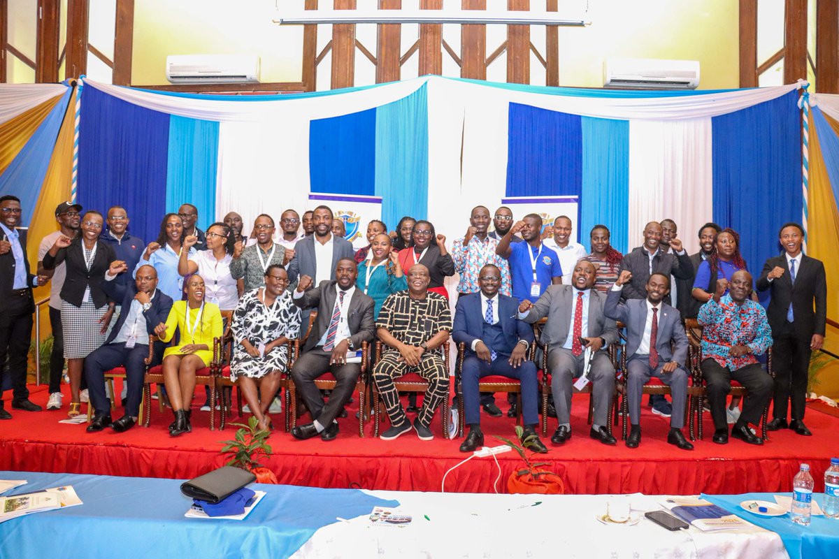 kmpdu's tweet photo. 🧩 #DoctorToDoctor: As a custodian of workplace dignity, fair labour practices, and universal healthcare for all, KMPDU has always emphasised that healthcare does not just belong to the doctor; it directly affects every Kenyan. A doctor’s working condition is a direct reflection of a patient’s outcome - long shifts, overstretched wards, or delayed supplies don’t just strain the doctor; they impact the care a patient receives. Every day, the caregiver and the patient meet as individuals navigating the same challenges that make us human.
