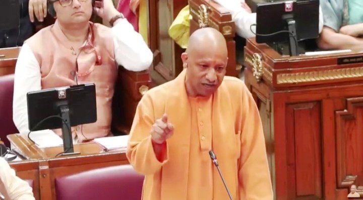 2017 में यूपी के 6 मंडलों में एक भी विश्वविद्यालय नहीं था. लेकिन इन हमने इन सभी मंडलों में विश्वविद्यालय खोलने का कार्य किया- सीएम योगी
#CMYogi #Education #University #UttarPradesh