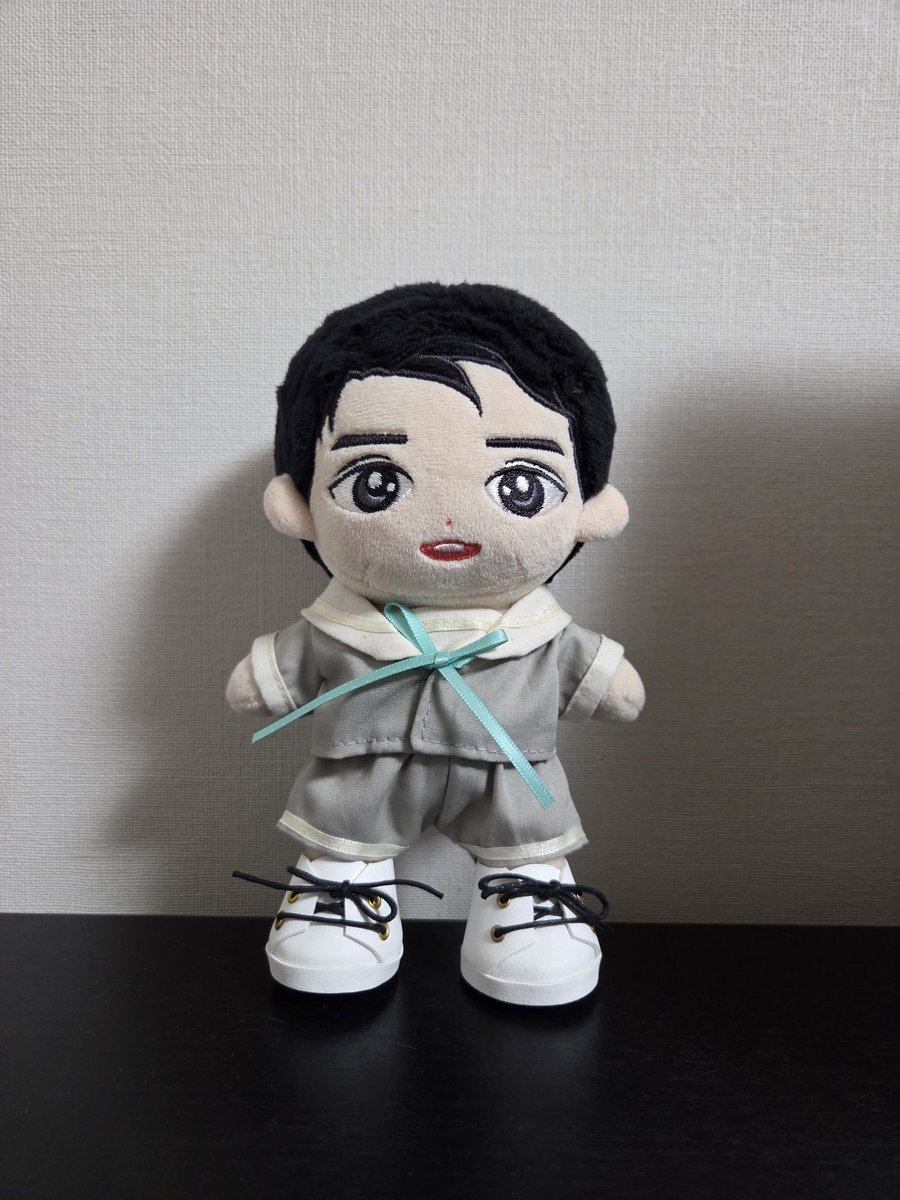 98さんの(<a href="/nokori98percent/">98</a>)セーラやっとお迎えできました🙌(いつも撃沈…🥹)
かわいい🥰🥰🥰
グレーの色味といい、シルエットもホントに素敵‼️
もう一着欲しいな～

🐢僕も着たい‼️

🐢🎵🎵🎵