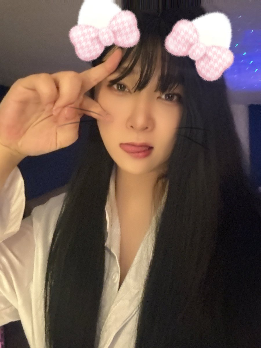 dlfry0122's tweet photo. #수원로제 #수원시디바 #러버 #시디 #트젠 

오출완

장꾸 수비니 보러 오세요 ദ്ദി˶ｰ̀֊ｰ́ ) https://t.co/iKsdCkWpQ3