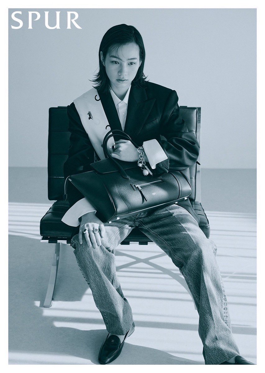 のん official tweet media