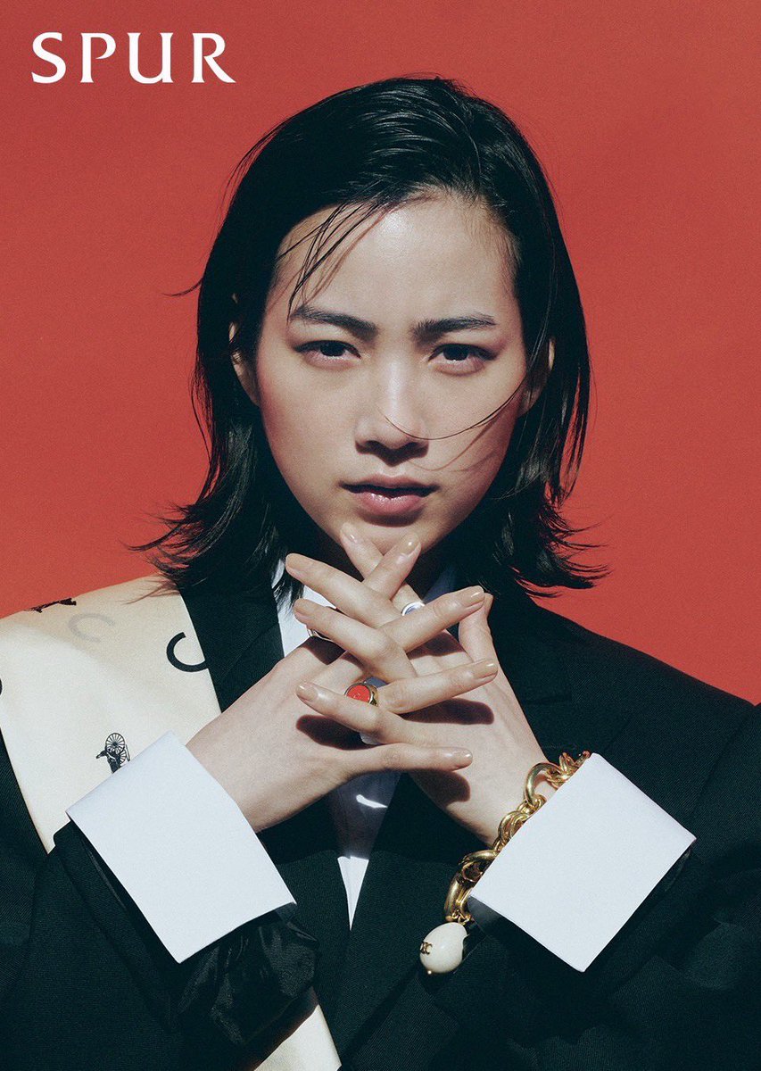 のん official tweet media