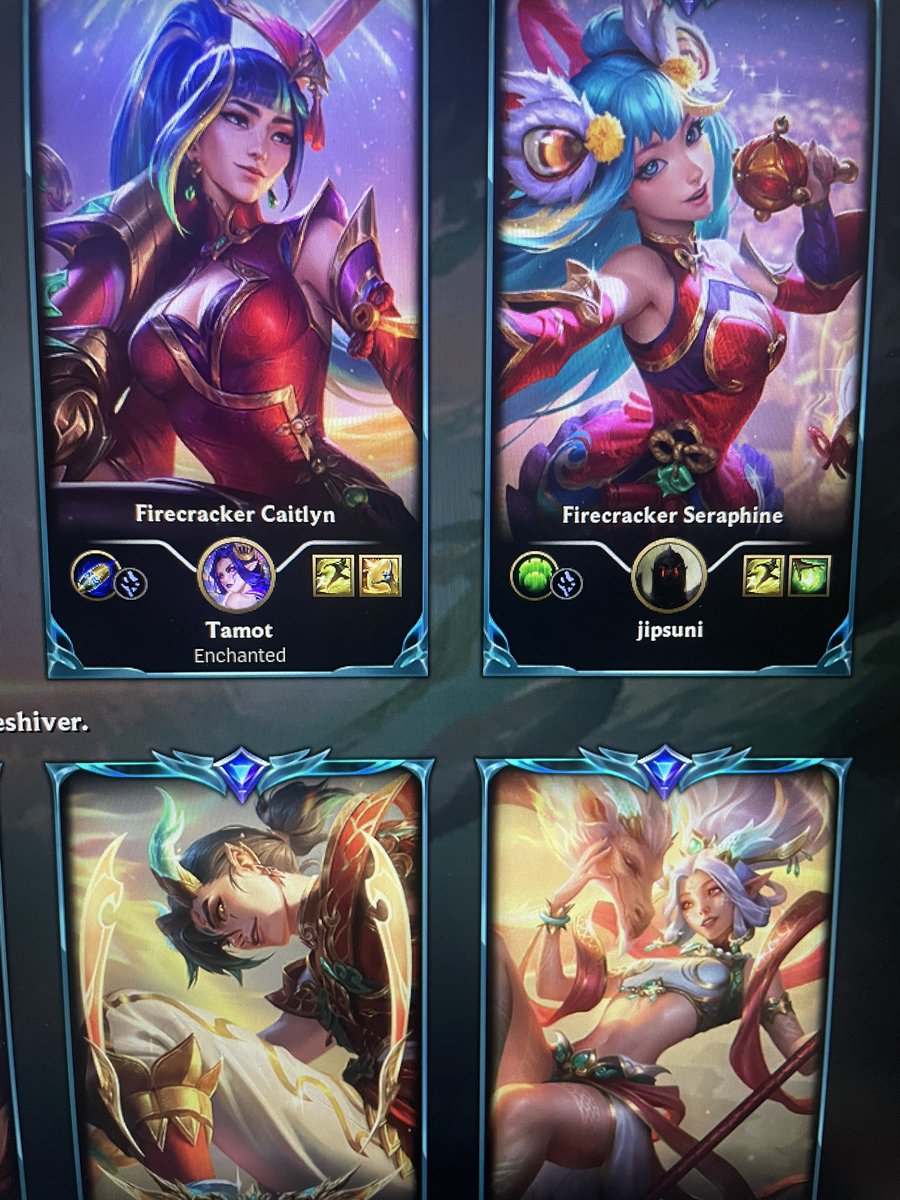 Looking a lil Chinese in the bot lane