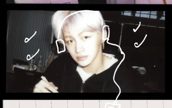 한지니 커버에 지후니 폴라 사진 완전 무방비상태라 좋음 ㅋㅋㅋㅋㅎㅋㅎㅋㅎㅋㅋㅋ