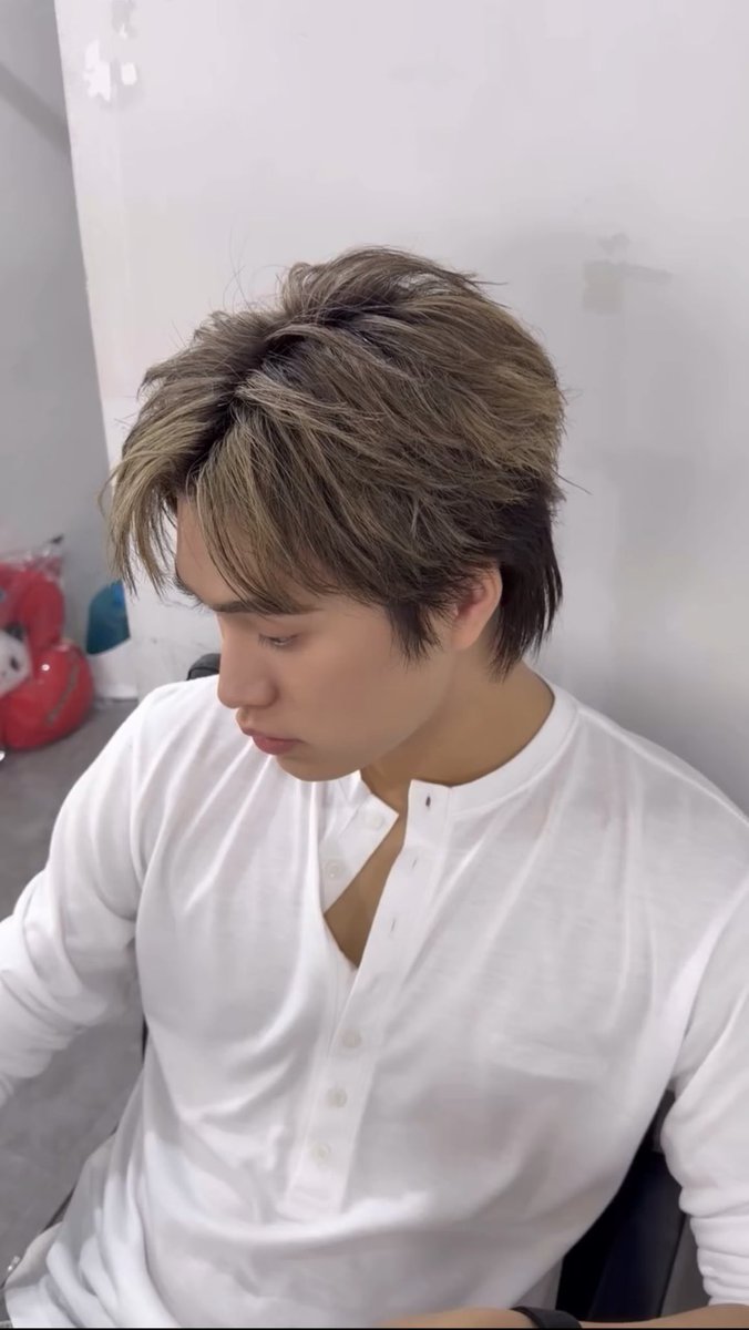 : เทอเป็นอะไร?
: เป็นม๋ามอมๆ ที่เทอไม่รัก🥺(🐶)

//ขี้งอนด้วยรุ่นนี้ 
#GeminiFourth 
#Gemini_NT #Fourthnattawat